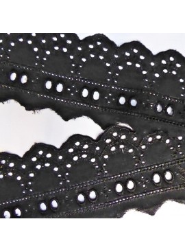 Cinta bordada inglesa negra