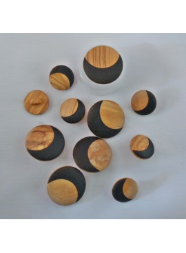 Botón de madera de luna creciente