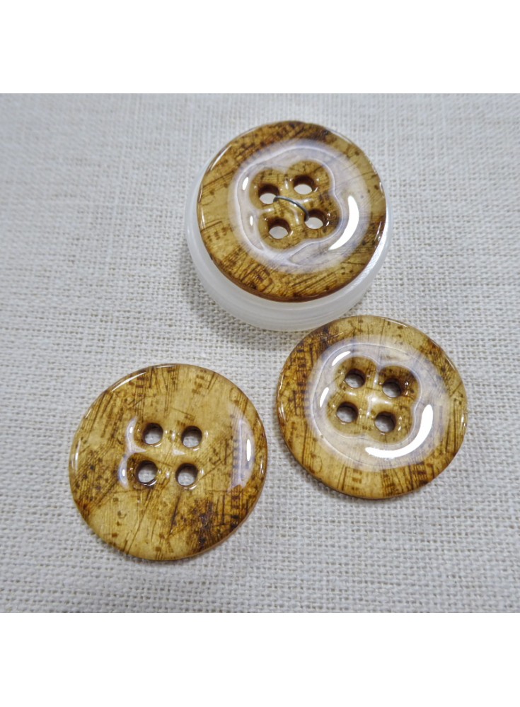 Wooden Music Note Button